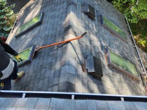 repair skylight contractors